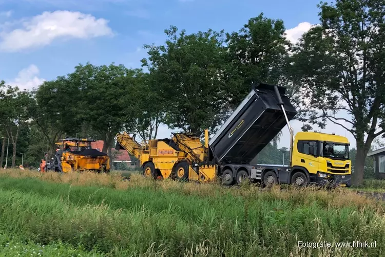 Nieuw asfalt deel Geesterweg