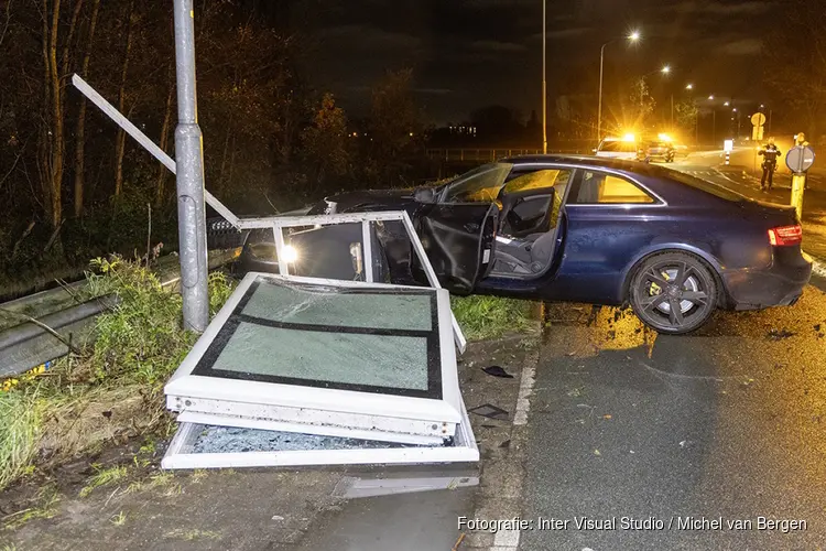 Zware crash na achtervolging op de Tolweg in Uitgeest